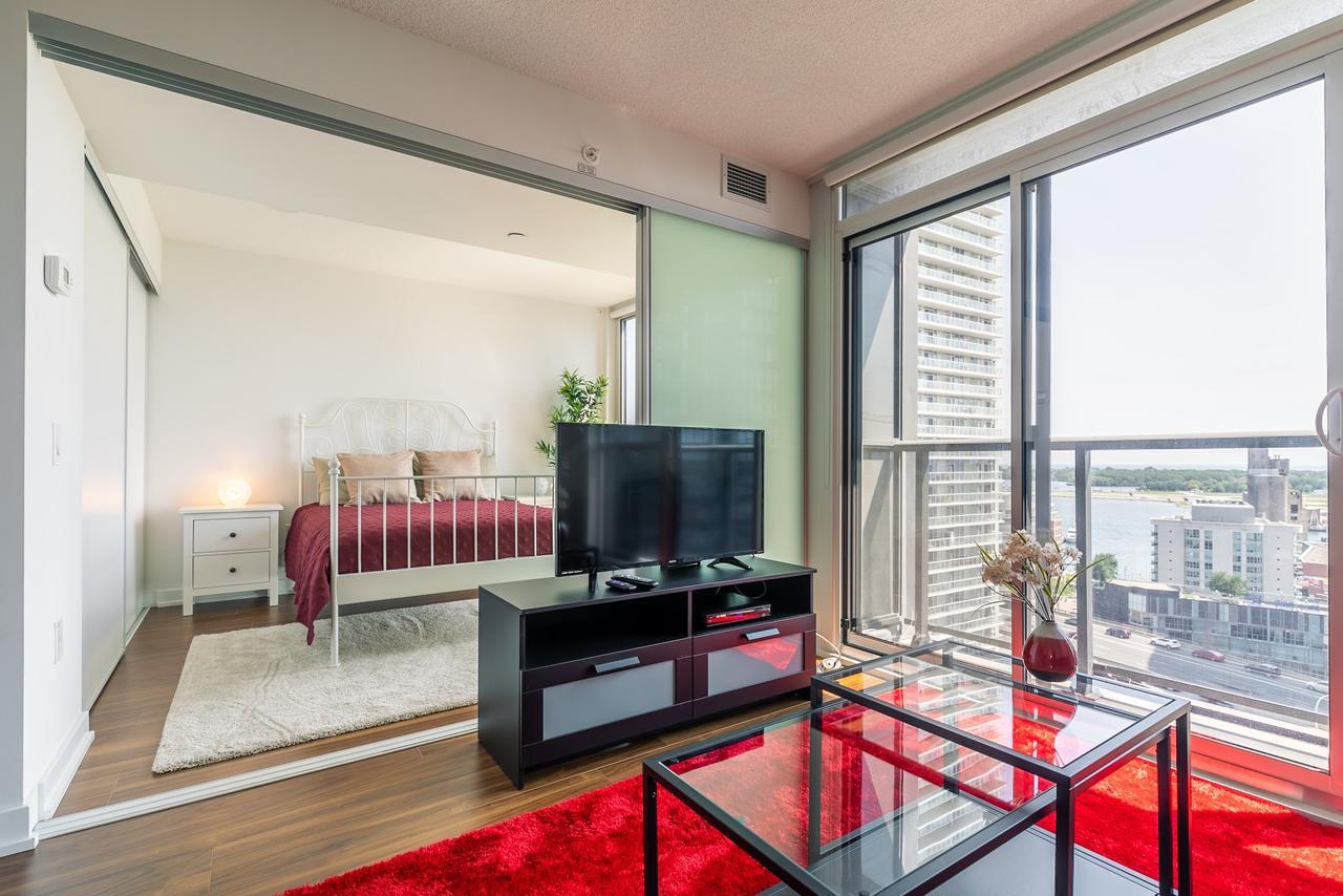 טורונטו Simply Comfort. Amazing Downtown Apartments מראה חיצוני תמונה