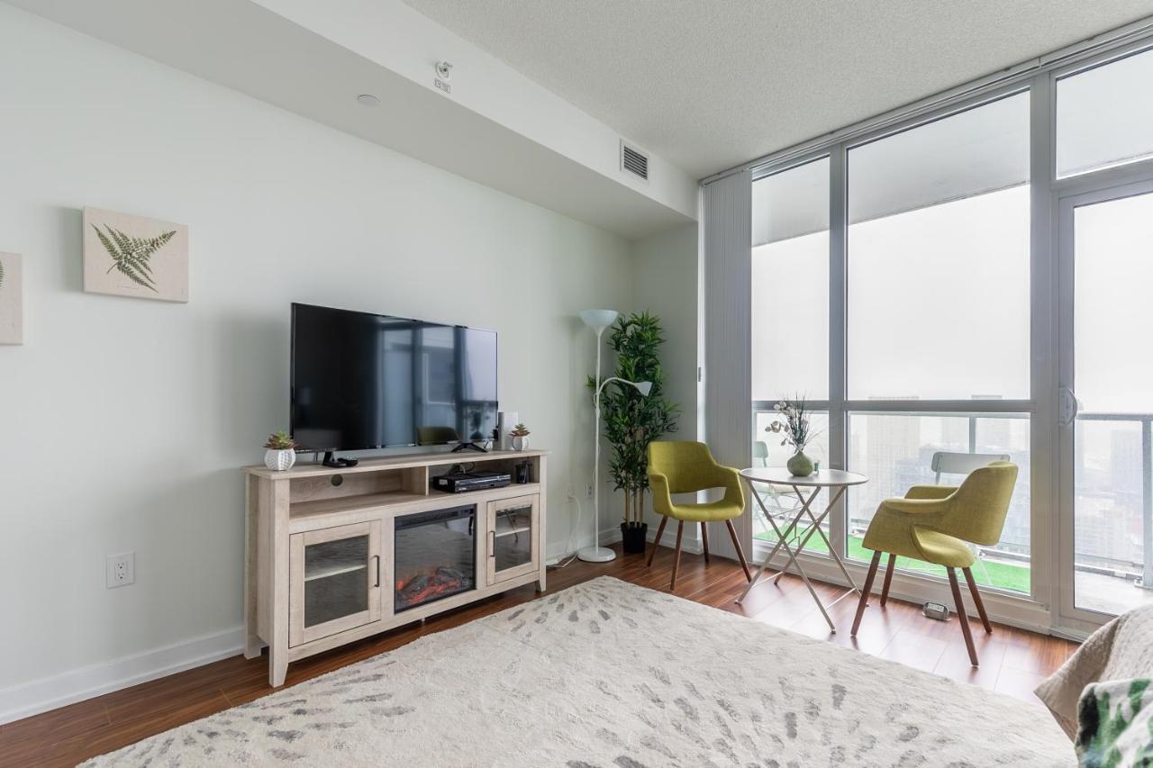 טורונטו Simply Comfort. Amazing Downtown Apartments מראה חיצוני תמונה